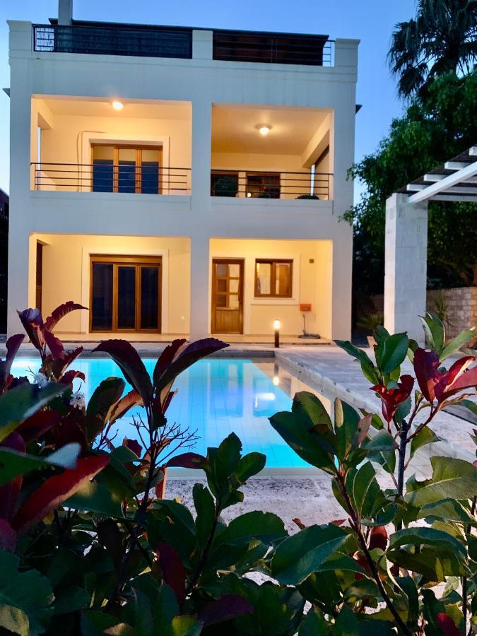 Aggelos And Thisbe Chania Suburbs Sea View Guest House Bagian luar foto